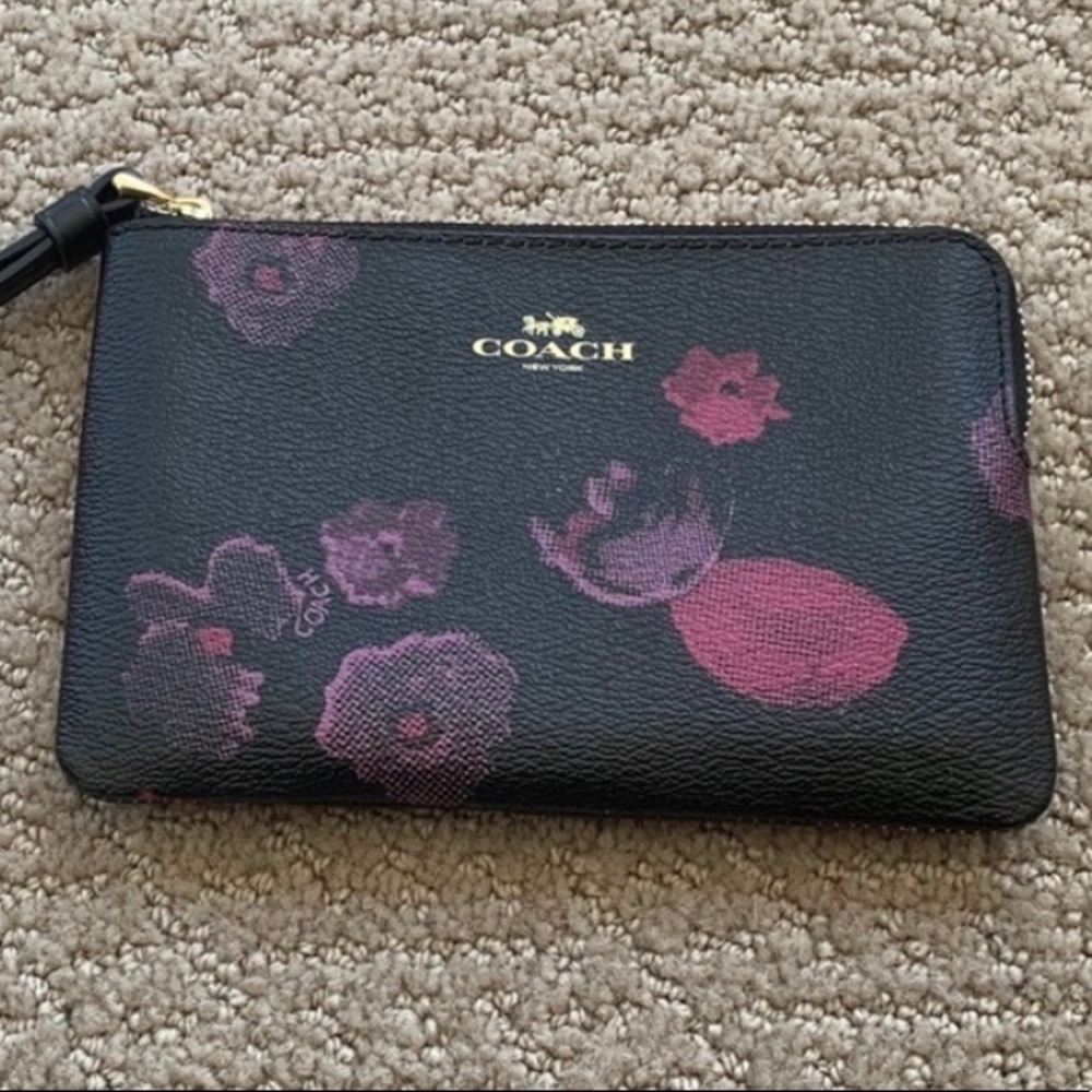 NWT Coach Black Floral Leather Wristlet